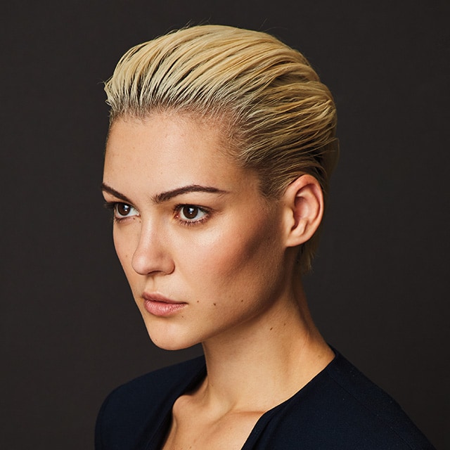 How To Get Slicked Back Hair - Bumble and bumble.